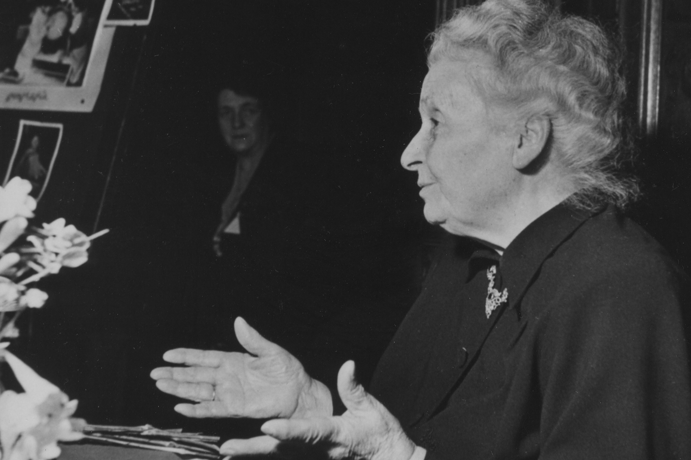 Maria Montessori giving a talk